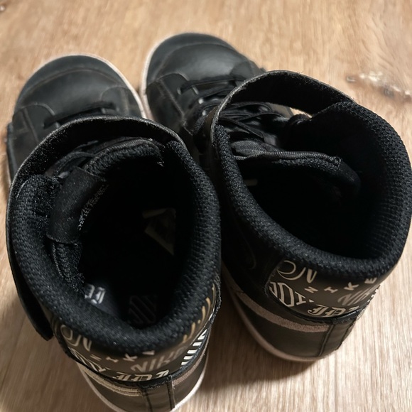 NIKE Blazer Mid ‘77 SE Size 3Y - Picture 9 of 12